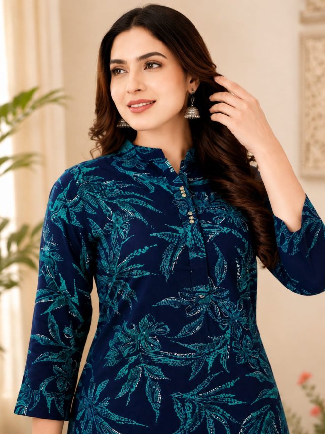 Women’s Navy Blue Floral Printed Kurti